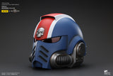 [Pre-Order]JOYTOY Action Figure Warhammer 40K Ultramarines Lieutenant Titus' MKX Helmet & Display Stand
