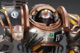 [Pre-Order]JOYTOY Action Figure Warhammer The Horus Heresy Iron Warriors Iron Circle Domitar-Ferrum Class Battle-automata with Karceri Battle Shield and Graviton Crusher