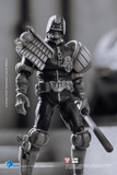 1/18 HIYA 4inch Action Figure Exquisite Mini Series Judge Dredd (Black & White)